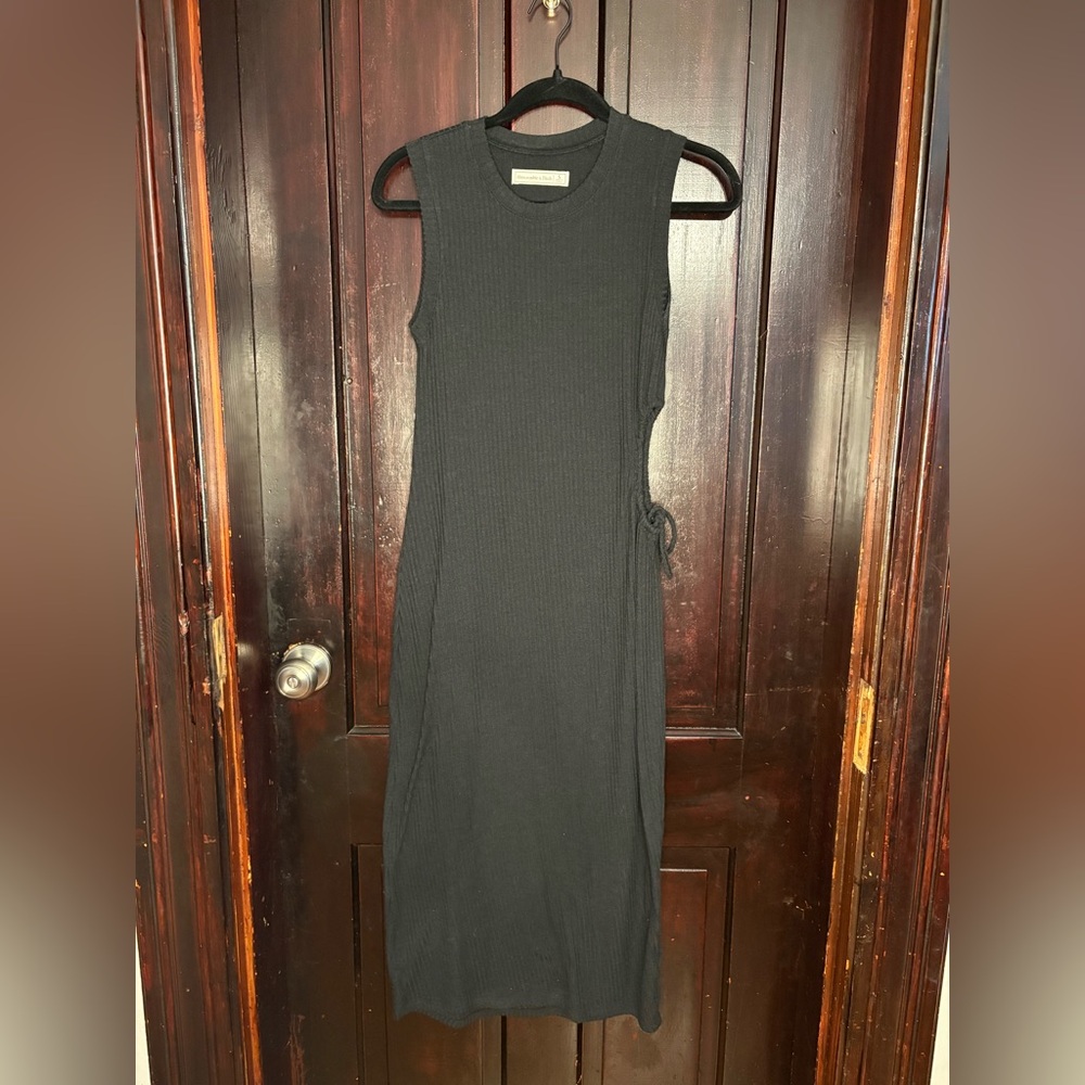 Abercrombie & Fitch Black Midi Dress